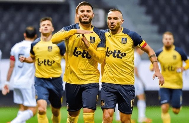 来赛事中的 来赛事中的